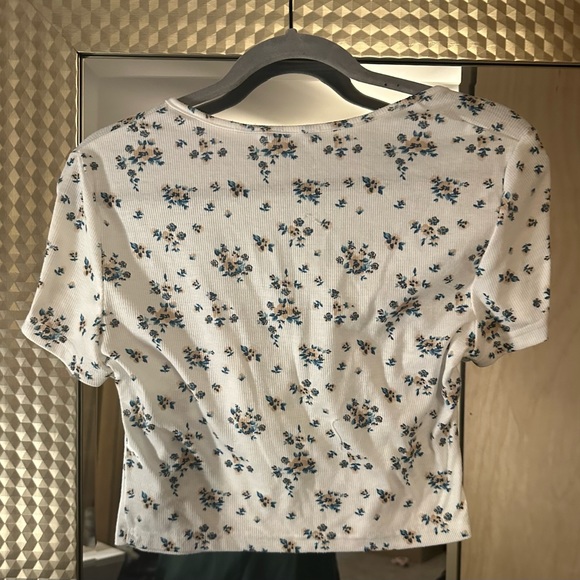 Floral cropped top - Picture 2 of 2